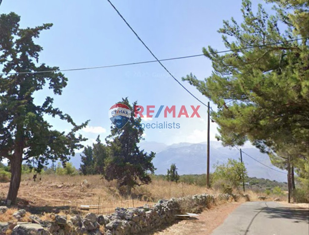 Οικόπεδο 4.800 τ.μ. προς πώληση, Κέντρο Βάμου
