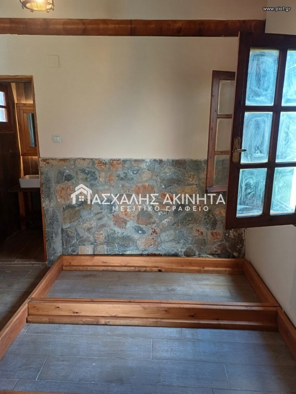 Μονοκατοικία 25 τ.μ. προς ενοικίαση, Κεραμούτσι