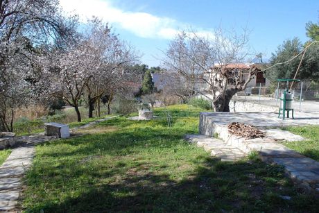 Land plot 1.655sqm for sale-Stamata » Center