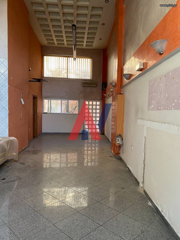Κατάστημα 60 τ.μ. προς ενοικίαση, Κέντρο Περάματος