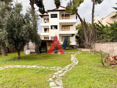 Συγκρότημα διαμερισμάτων 687 τ.μ. για πώληση
