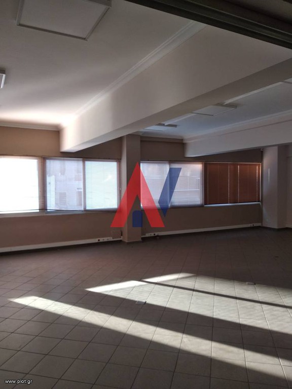 Γραφείο 300 τ.μ. προς πώληση, Τερψιθέα Πειραιά