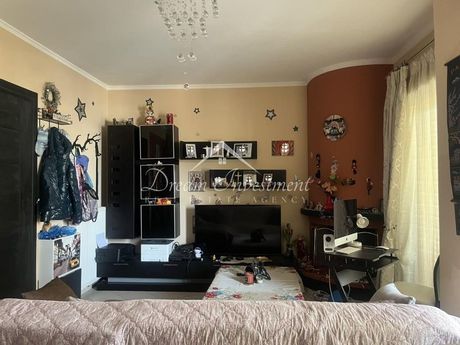 Apartment 75sqm for sale-Petroupoli » Center