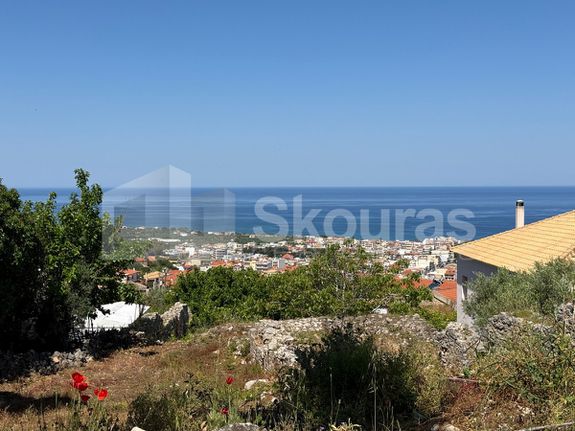 Land plot 492,63 sqm for sale, Messinia, Kiparissia