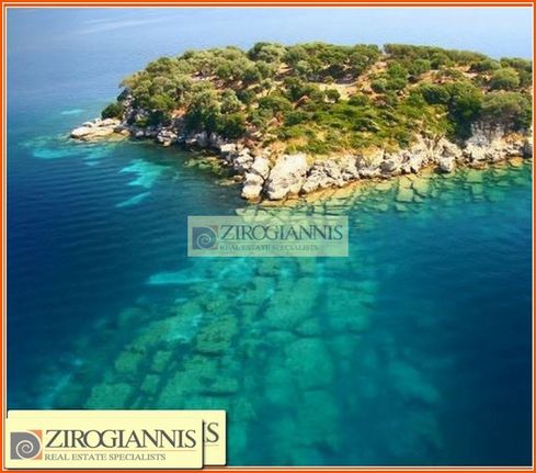 Νησί 600.000 τ.μ. για πώληση, Εύβοια, Κύμη