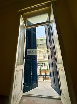 Κτίριο 700τ.μ. για πώληση-Κυψέλη