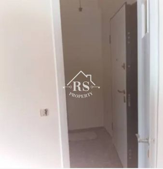 Studio 30sqm for rent-Pagkrati » Pagkrati Center