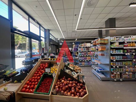 Επιχειρηματικό κτίριο 640 τ.μ. για πώληση