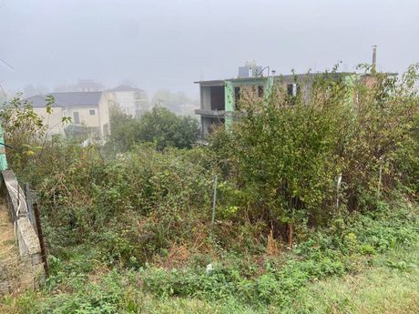 Land plot 300 sqm for sale
