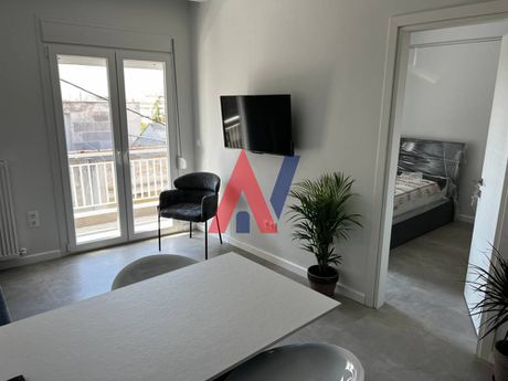 Studio / γκαρσονιέρα 38τ.μ. για πώληση-40 εκκλησιές