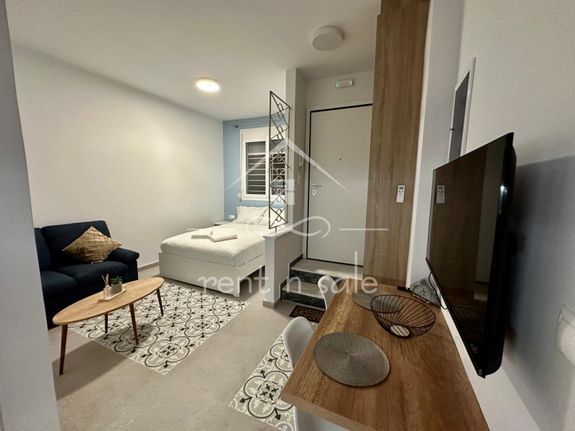 Studio 24 sqm for rent, Athens - South, Dafni