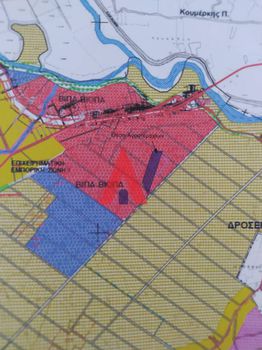 Οικόπεδο 17.000τ.μ. για πώληση-Γόμφοι » Πηγή