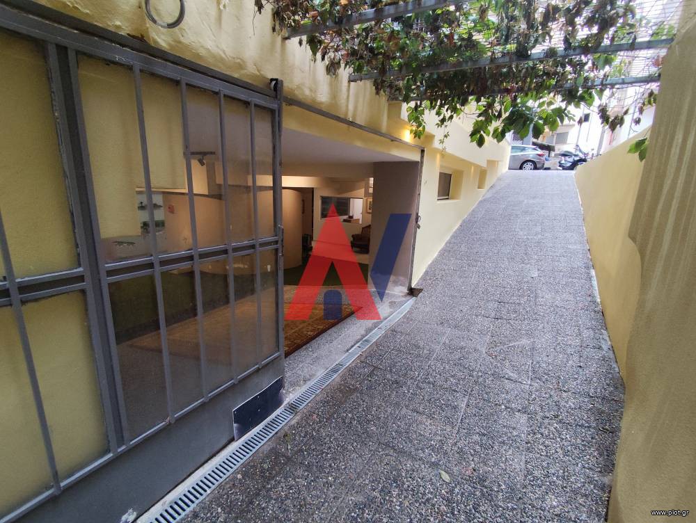 Αποθήκη 350 τ.μ. προς πώληση, Μπότσαρη