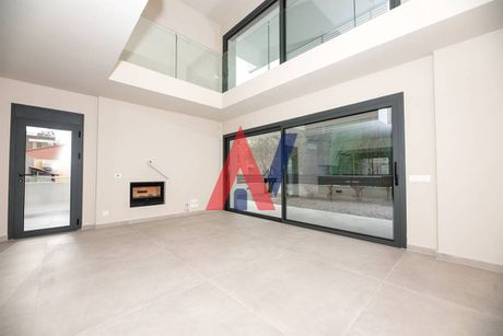 Μεζονέτα 183τ.μ. για πώληση-Καλαμαριά » Άγιος ιωάννης