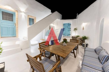 Villa 100sqm for sale-Santorini » Thira