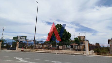 Store 326sqm for sale-Egialia » Panorama