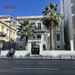 Επιχειρηματικό κτίριο 680 τ.μ. για πώληση