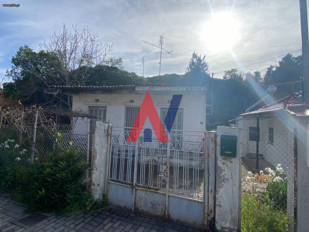 Μονοκατοικία 76 τ.μ. προς πώληση, Κέντρο Τρικάλων