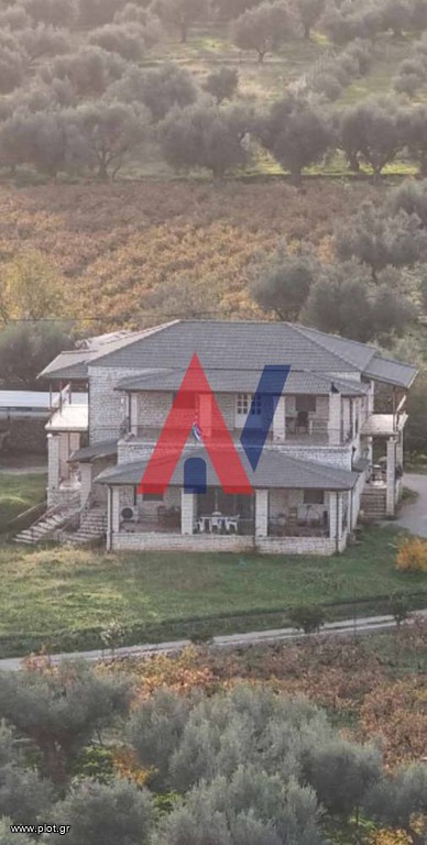 Βίλλα 445 τ.μ. πρός πώληση, Αχαΐα, Αίγιο