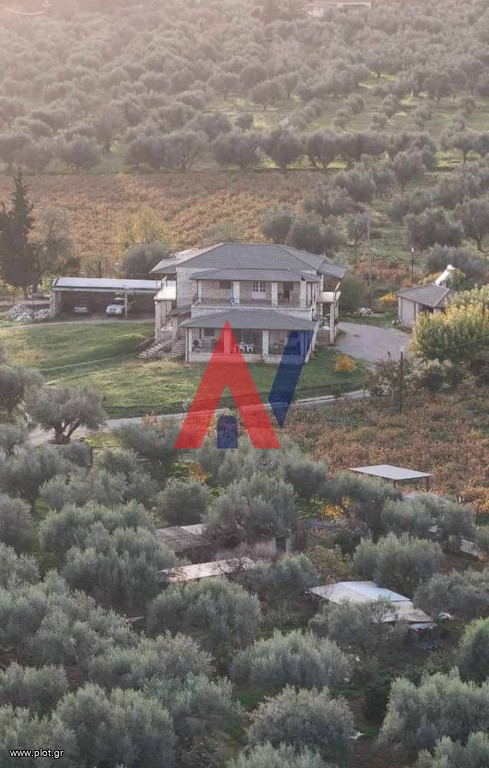 Βίλλα 445 τ.μ. πρός πώληση, Αχαΐα, Αίγιο
