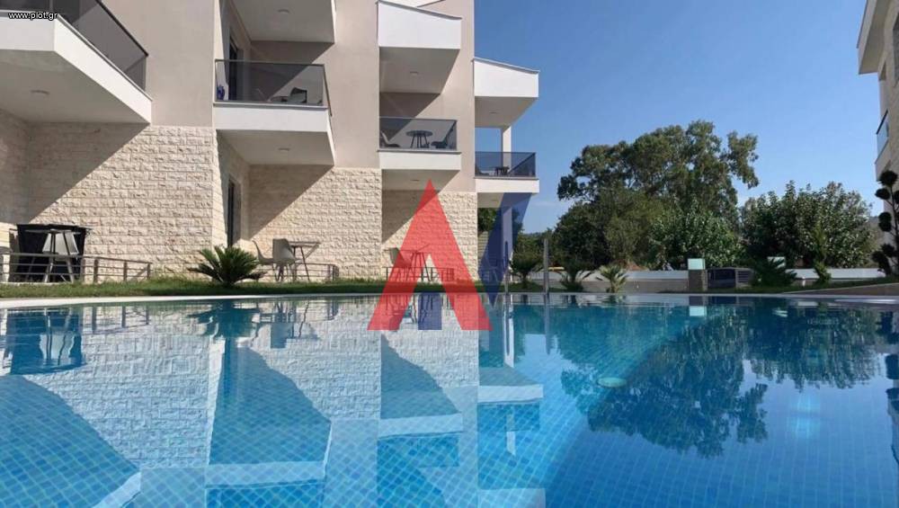 Ξενοδοχείο 1.163 τ.μ. προς πώληση, Παραλία Νικήτης