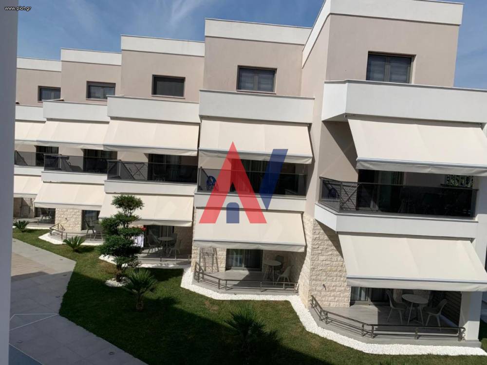 Ξενοδοχείο 1.163 τ.μ. προς πώληση, Παραλία Νικήτης