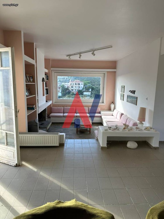 Βίλλα 385 τ.μ. πρός πώληση, Αθήνα - Ανατολικά Προάστια, Νέα Μάκρη