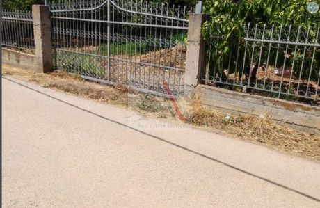 Land plot 300sqm for sale-Nea Makri » Center