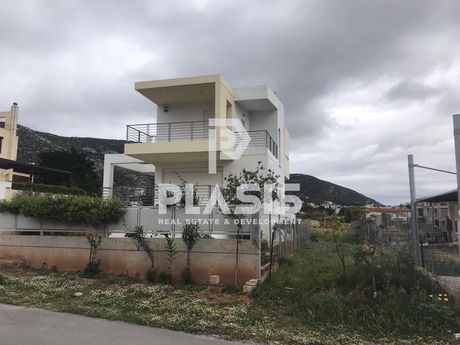 Μεζονέτα 170τ.μ. για πώληση-Μαρκόπουλο