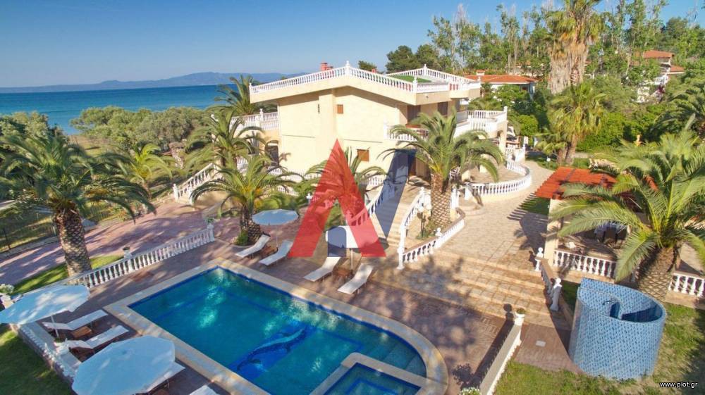 Βίλλα 350 τ.μ. πρός πώληση, Χαλκιδική, Παλλήνη