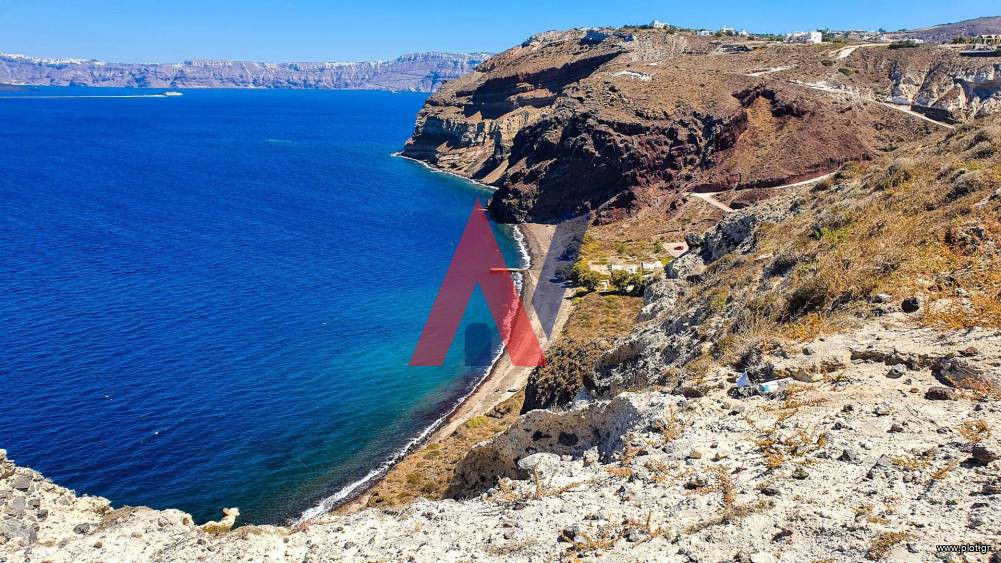 Οικόπεδο 24.632 τ.μ. προς πώληση, Θήρα