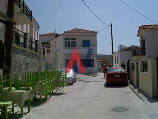 Κατάστημα 80 τ.μ. για ενοικίαση, Ν. Λέσβου, Λέσβος - Ερεσός-thumb-1