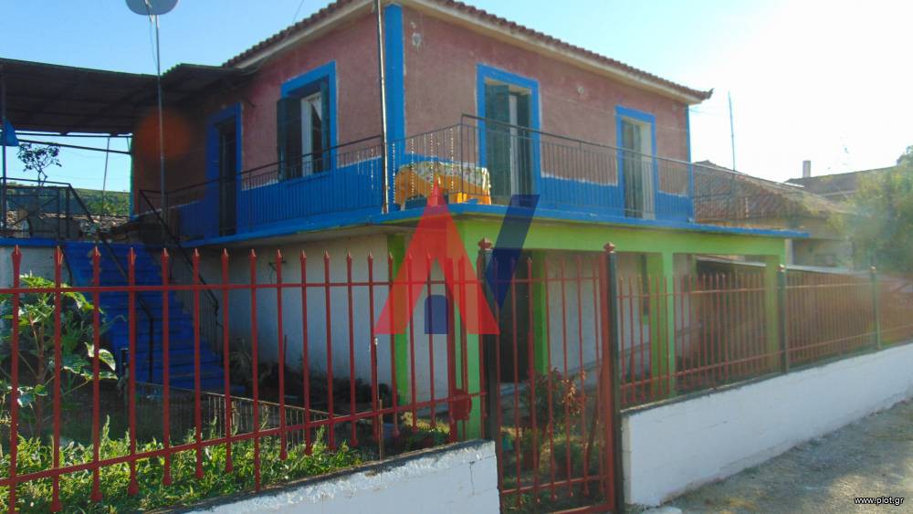 Μονοκατοικία 80 τ.μ. προς πώληση, Κουνινά