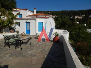 Μεζονέτα 300 τ.μ. για πώληση