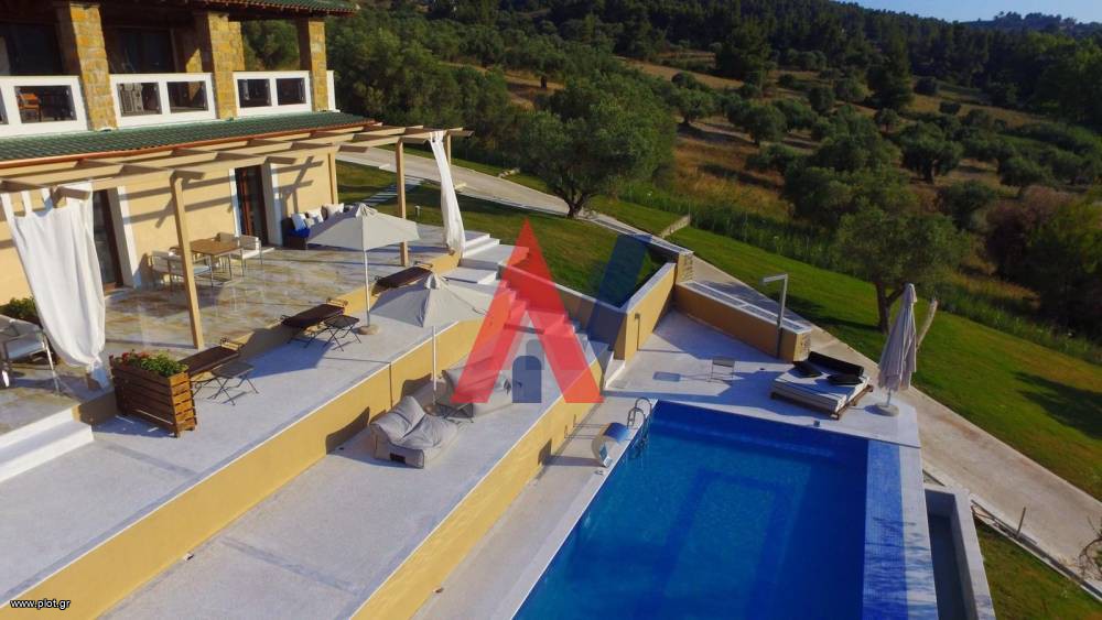 Βίλλα 250 τ.μ. πρός πώληση, Χαλκιδική, Παλλήνη