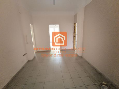Office 110sqm for rent-Vardaris