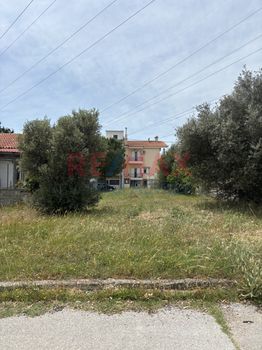 Land plot 273sqm for sale-Acharnes