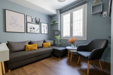 Studio 20sqm for sale-Palaio Faliro » Gipeda