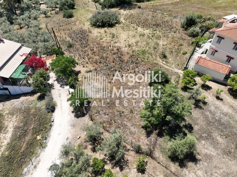 Οικόπεδο 530 τ.μ. προς πώληση, Λευκάκια