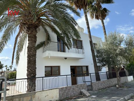 Μονοκατοικία 260τ.μ. για ενοικίαση-Ορόκλινη (βορόκλινη)
