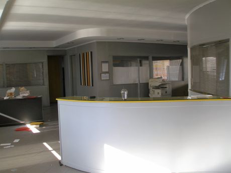 Επιχειρηματικό κτίριο 640 τ.μ. για πώληση