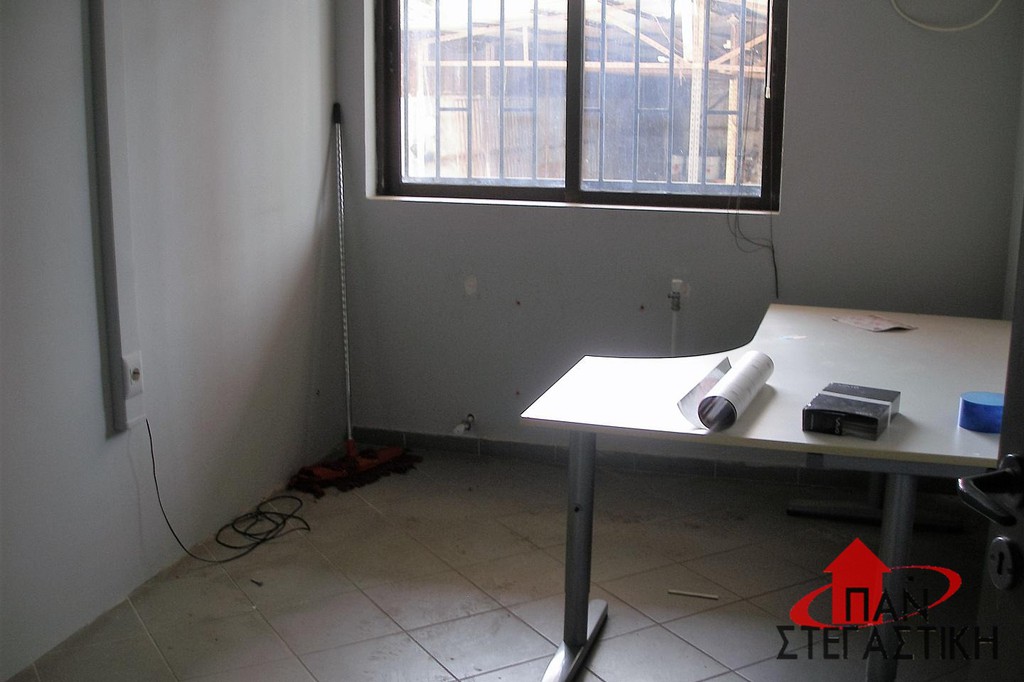 Επιχειρηματικό κτίριο 640 τ.μ. πρός πώληση, Αθήνα - Δυτικά Προάστια, Μεταμόρφωση
