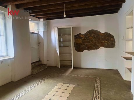 Store 120sqm for rent-Kentro