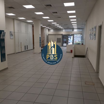 Κατάστημα 364 τ.μ. για πώληση, Αθήνα - Βόρεια Προάστια, Χολαργός