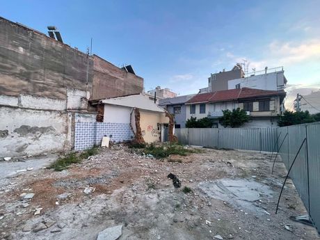 Οικόπεδο 150τ.μ. για πώληση-Νίκαια