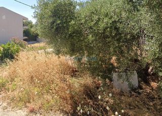 Οικόπεδο 1.920 τ.μ. προς πώληση