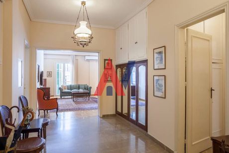 Apartment 222sqm for sale-Center