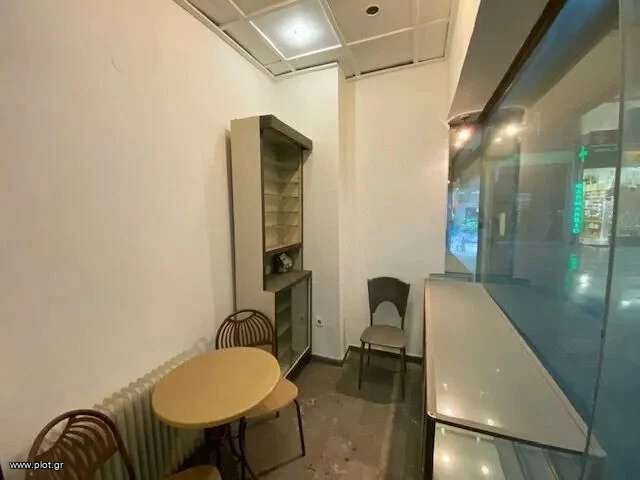 Κατάστημα 14 τ.μ. προς πώληση, Πλατεία Κάνιγγος