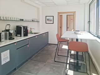 Γραφείο 7 τ.μ. για ενοικίαση, Πειραιάς, Λιμάνι-thumb-9