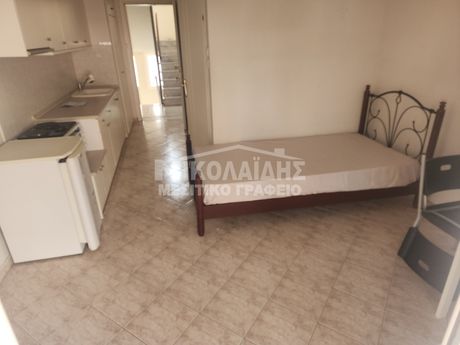 Studio 30sqm for rent-Serres » Center